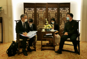 外交部亚洲司负责人紧急约见日本驻华使馆首席公使