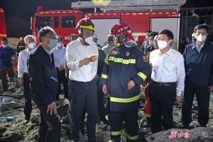 兰州化工企业爆炸已致8伤6失联 省委书记指导救援