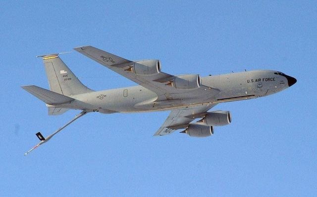 美国空军的kc-135空中加油机