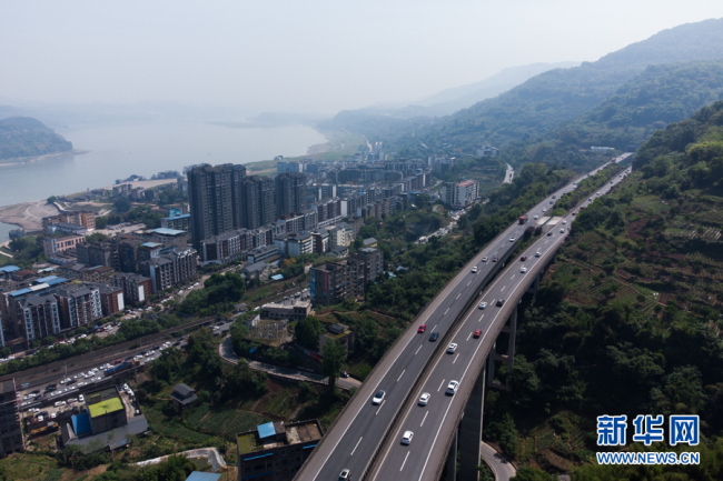 沿着高速看中国|与长江"伴行"的高速公路