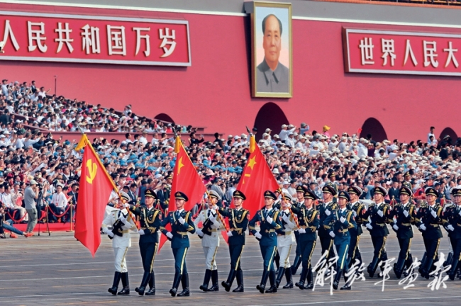 庆祝中国共产党成立100周年|在党的旗帜下奋斗强军_新闻频道_中华网