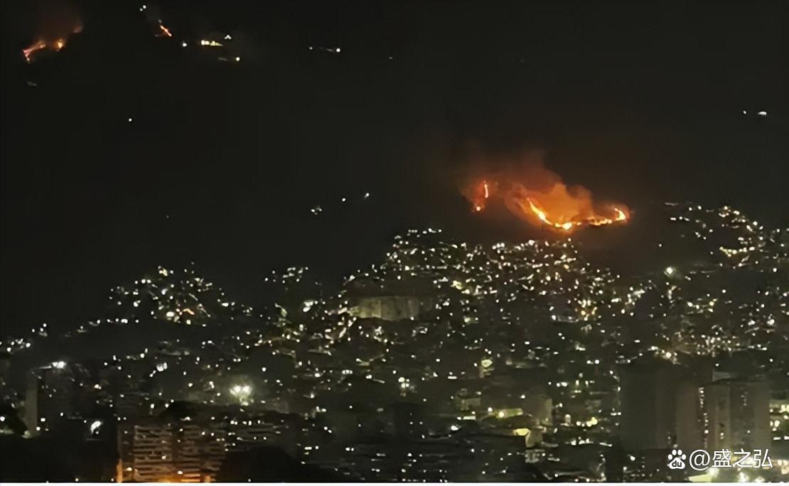 突袭委内瑞拉处处诡异，马杜罗抵达美国竖起大拇指 美方行动引发国际谴责