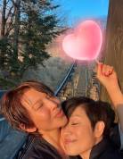 蔡少芬發文為陳法蓉慶生 曬相擁合照并深情祝福