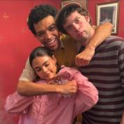 《驚天魔盜團3》熱拍 年輕卡司片場留影