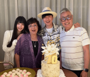 林俊杰母亲回应是否喜欢七七：年轻人的事我不干涉