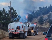 美國發生多起大型野火 過火面積超4000平方公里