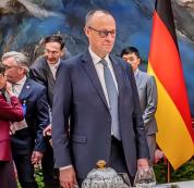 默茨宣布中国飞机订单 中欧合作新篇章