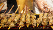 很久以前羊肉串致歉 退款超百万元 全国门店排查整改