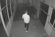 白天跑网约车晚上回原企业偷锡块 离职员工的“午夜行动”