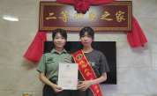姐姐是世界冠军 妹妹考上国防科大 姐妹并肩逐梦