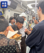 把乘客“香迷糊”的烤馒头，入驻地铁站了