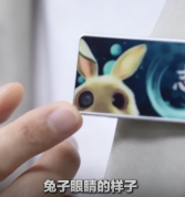 胸牌暗藏摄像头公然售卖