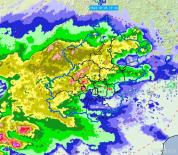 北京大雨下到模糊 雷电交加请注意防范
