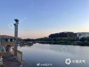冷空气将携弱降水大风降温来袭 明天北京或度过下半年来最冷一天 气温创新低需保暖