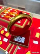 黄金克价跌破870元 市场动态解析