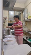 女子开粉店捧出博士儿子走红：丈夫患癌症 我负责赚钱