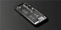iPhone16电池或更易更换 新技术简化自主换电