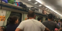 乘客反映岳阳至深圳的列车车厢温度忽冷忽热，工作人员：系制冷设施故障