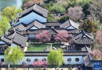 当中国古建邂逅春光 穿越千年的浪漫画卷
