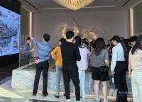 上海五一假期看房人熱情高漲 售樓處限流接待