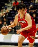 杨瀚森20分7板7助2断2帽 展现全面实力