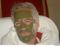 法医称爱泼斯坦更有可能是被勒死 引发阴谋论猜测