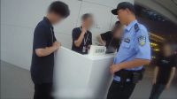 寧波姑娘一口氣買5部新手機(jī) 店員報(bào)警 識(shí)破詐騙保住8.3萬(wàn)