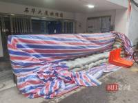 湖北黄石各小区提前堆放沙袋应对暴雨 防汛物资到位
