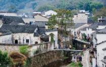 《探访中国古村镇》：保护古村镇背后的文化基因
