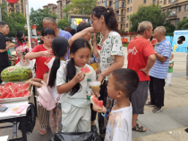 文化惠民点亮夏夜 特色纳凉节赋能龙湖社区基层治理