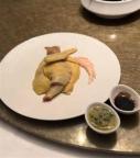 餐厅半只鸡卖480元：喝牛奶听音乐长大 顾客质疑智商被侮辱