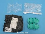 夏天這種涼鞋易致孩子性早熟還有毒 警惕“毒拖鞋”,！