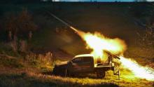 烏軍使用遙控無人車撤離前線傷兵 機器人醫(yī)療新篇章