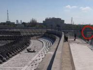 车辆撞护栏冲入长江 车内人员不幸身亡