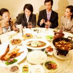 店長(zhǎng)回應(yīng)10人吃霸王餐消費(fèi)1262元 信任與擔(dān)當(dāng)何在