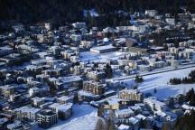 特朗普疑弄混格陵兰岛与冰岛 混淆引发质疑