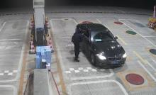 男子醉驾加油时偶遇民警被抓 侥幸心理终落网