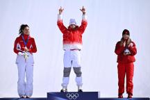 0.38分之差！谷爱凌坡障决赛屈居亚军，连续两届冬奥会获银牌 再度惜败格雷莫德