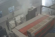 嘉兴一工厂突发火灾，员工18分钟扑灭 应急演练显成效