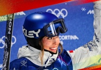 国家队赞谷爱凌生来属于天空 勇夺银牌再创佳绩