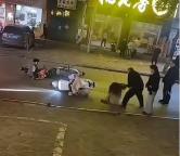 河南被当街殴打女孩母亲发声 女儿苏醒后默默流泪