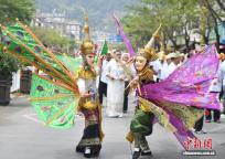 云南多地泼水节系列活动陆续开启 民族共庆传递祝福