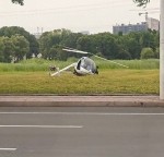 江苏一直升机突发意外 尾部断裂原地打转 两人无生命危险