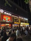 凌晨1点仍排长队！长沙龙虾店等位超300号