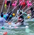 广东1岁多男童在网红村被溪水冲走 不幸遇难引发关注