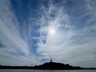 北京上空出现日晕天象