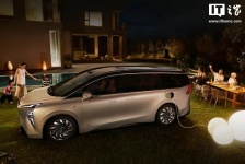 别克至境世家 MPV 座舱信息公布：配备前排三联屏、后排 4K 智慧屏等