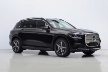 北京奔驰全新纯电 GLC 申报：大尺寸盾形格栅吸睛，国产专属加长轴距