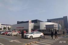 多地保时捷中心疑似“闭店跑路”，都是被“四界”逼的？