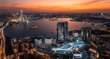 年营业额冲刺百亿！苏州中心商场2026上半年销售额50亿引领商圈再“跃升”